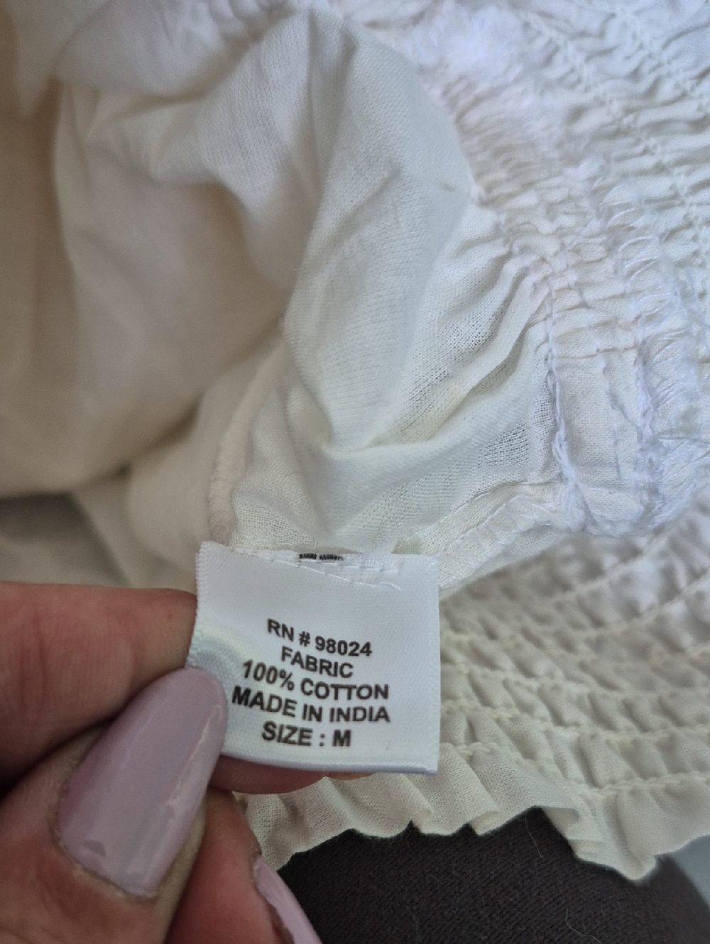 Jennifer& Grace Cream Ruffled Eyelet Crop Top Sz.M NWT - Picture 10 of 10